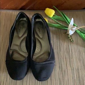 Dexflex Comfort Black Memory Foam Low Wedge Shoes